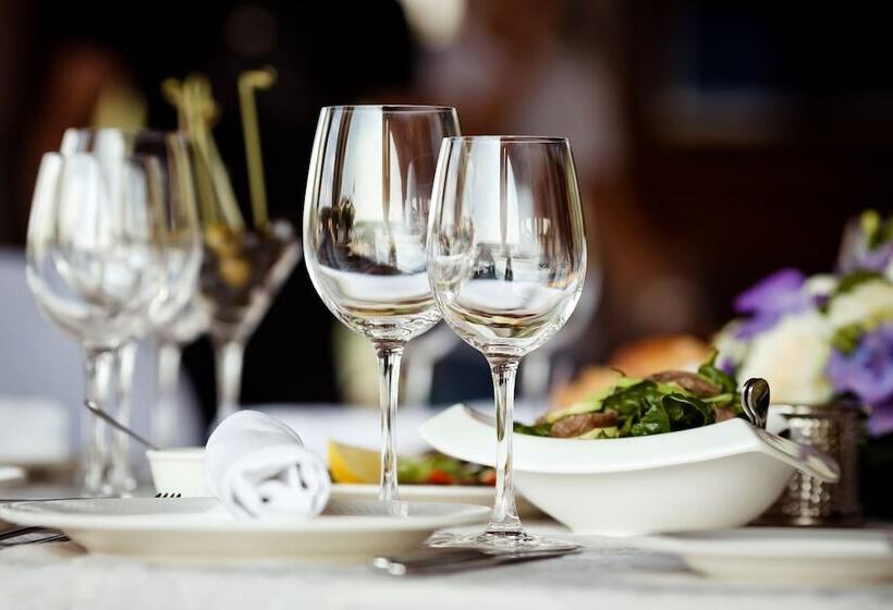 Отель Tanums Gestgifveri