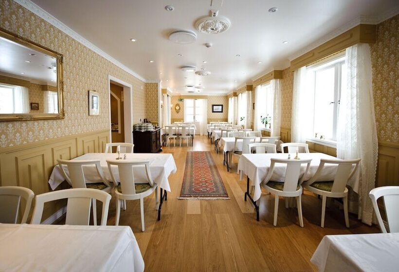 Отель Tanums Gestgifveri