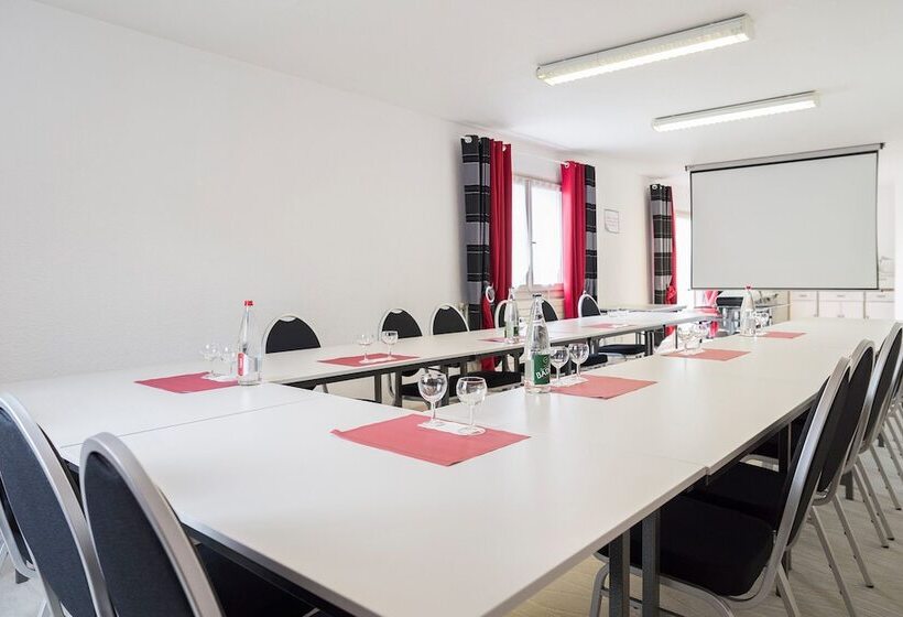 ホテル The Originals City, Hôtel La Siesta, Annonay Est