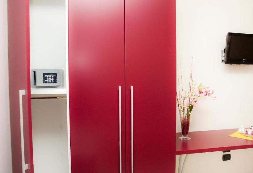 هتل Vescovo Rosso