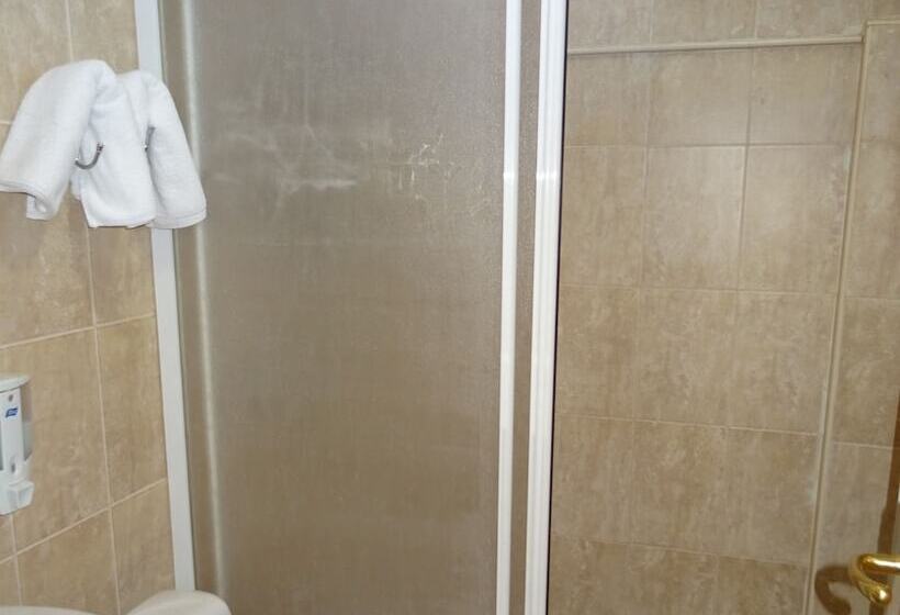 בית מלון כפרי Victoria