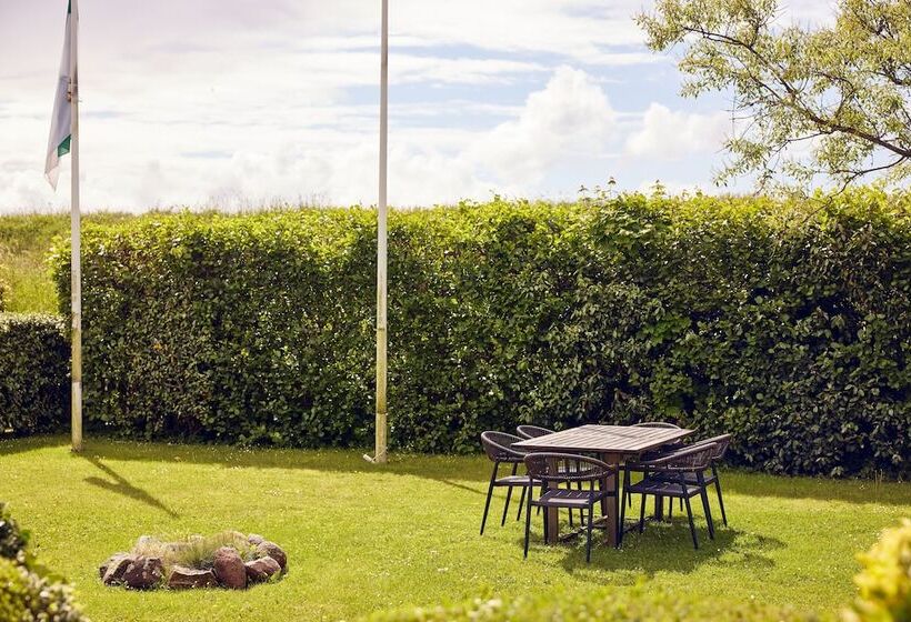 Westcord Hotel De Wadden