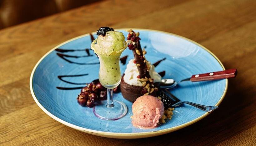 Westcord Hotel De Wadden