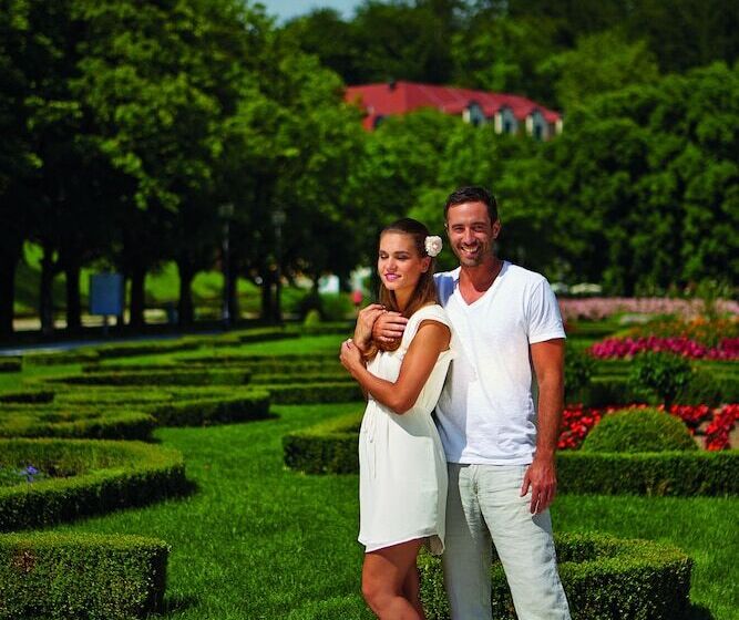 هتل Zagreb  Health & Beauty