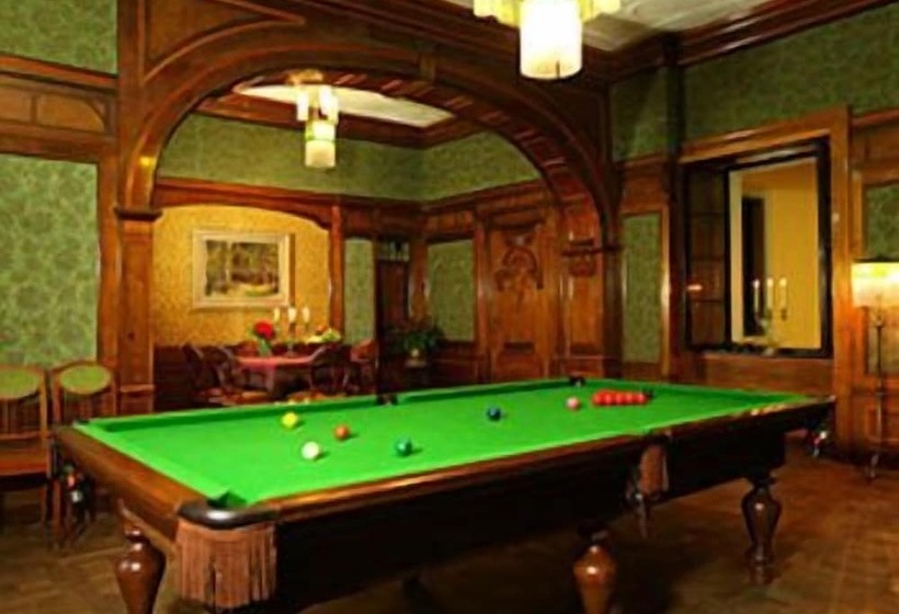 בית מלון כפרי Zamek Na Skale