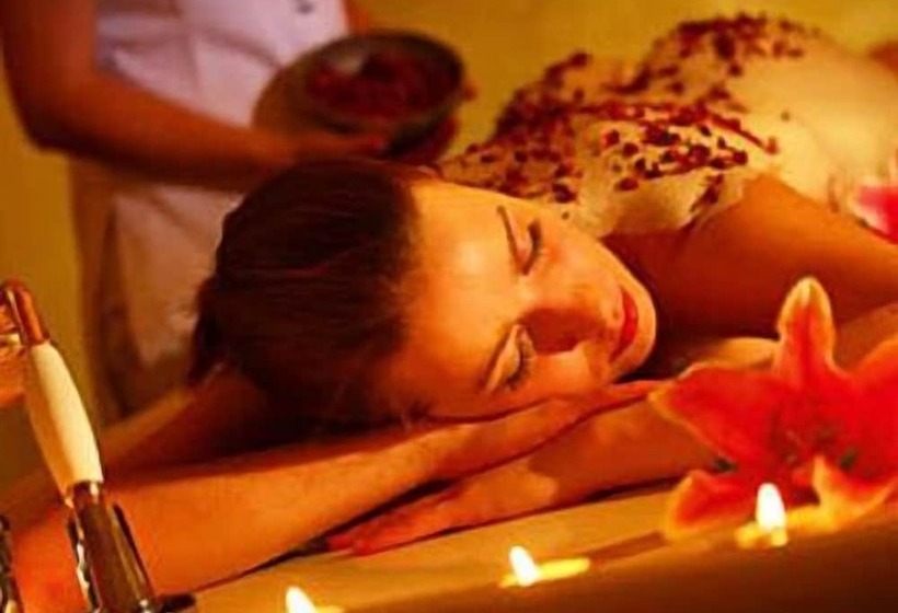 בית מלון כפרי Zamek Na Skale