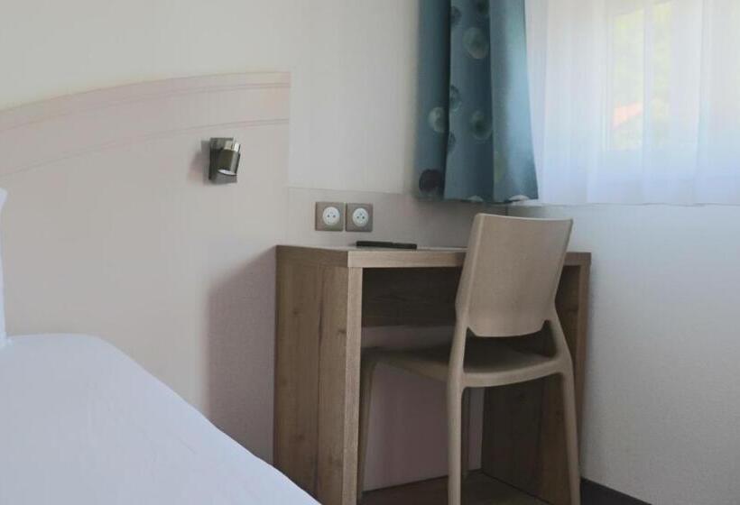 Отель Hôtel Lémand Lyon Est Villefontaine