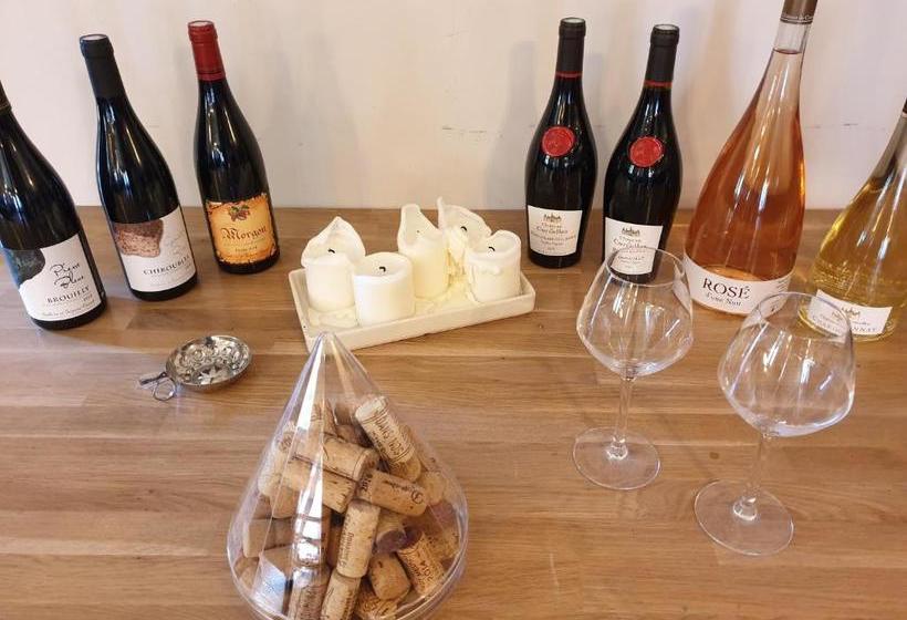 فندق Le Relais Des Dix Crus   Logis Hôtel B&b