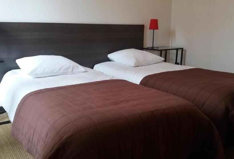 فندق Le Relais Des Dix Crus   Logis Hôtel B&b