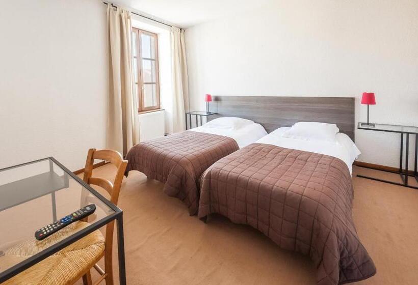 فندق Le Relais Des Dix Crus   Logis Hôtel B&b