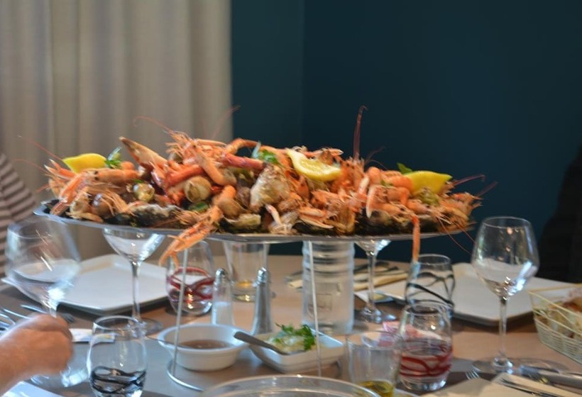 Logis Hôtel Lucotel