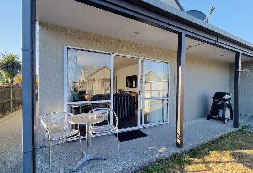 모텔 Asure Gables Motor Lodge