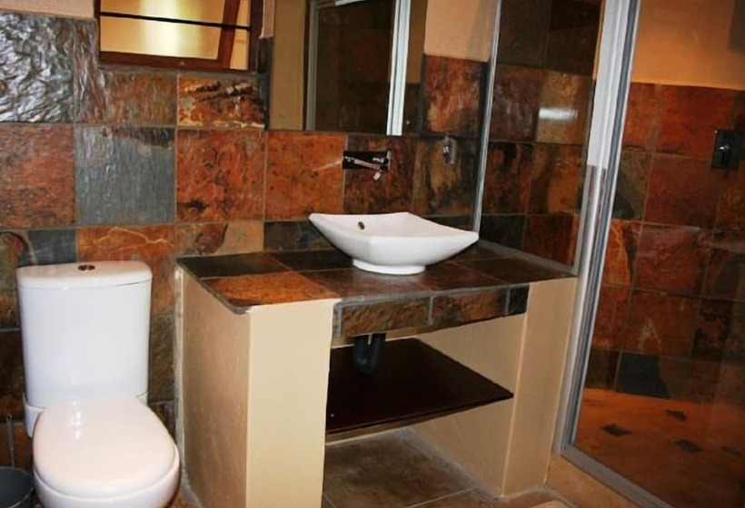 Nomndeni Lodge Zamabhele