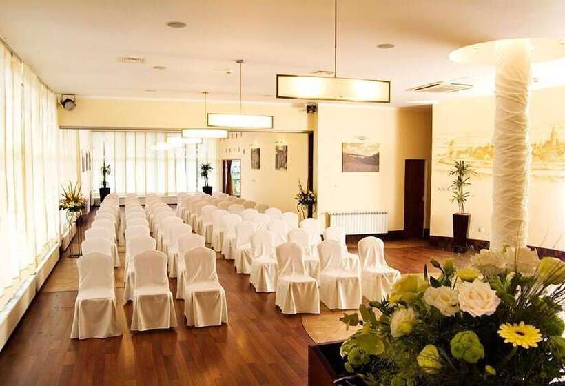 Park Hotel Tryszczyn