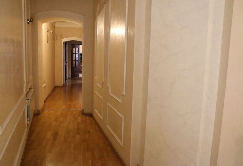 펜션 Apartments Nevskaya Classica