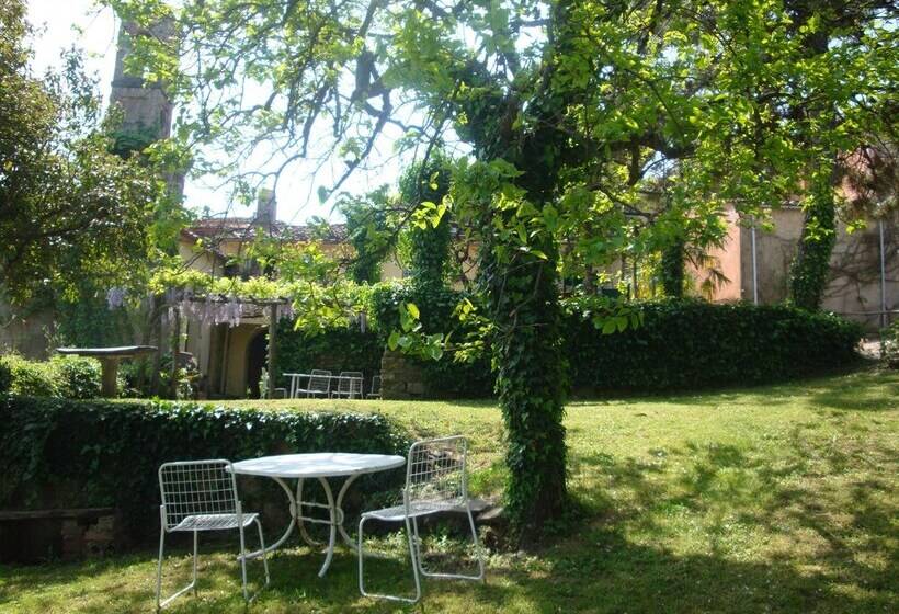 بنسيون Fattoria Di Bacchereto   Guest House