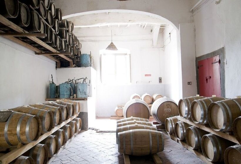 بنسيون Fattoria Di Bacchereto   Guest House