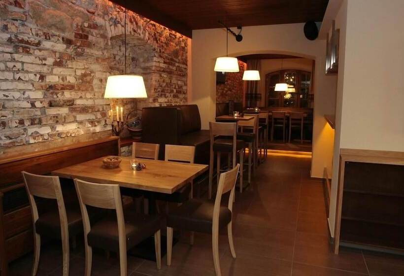 펜션 Gasthof Deutscher Adler Und Hotel Puchtler