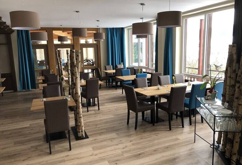 펜션 Gasthof Deutscher Adler Und Hotel Puchtler