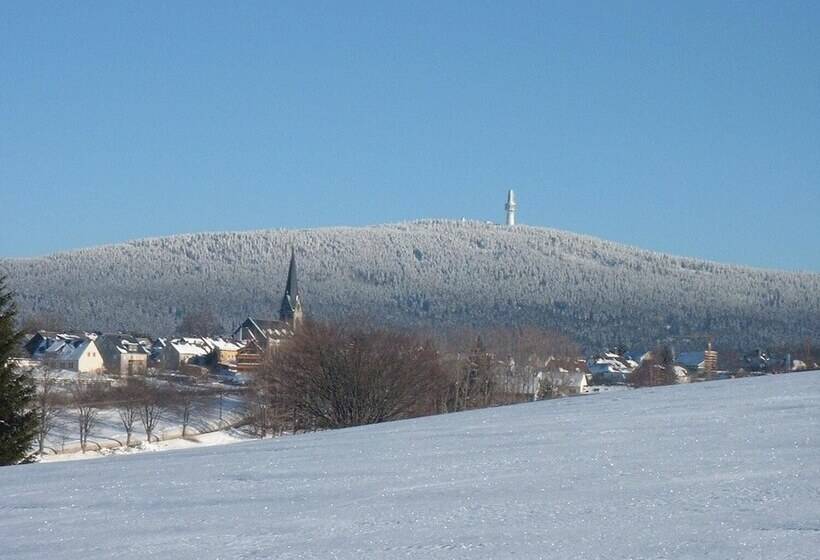펜션 Gasthof Deutscher Adler Und Hotel Puchtler