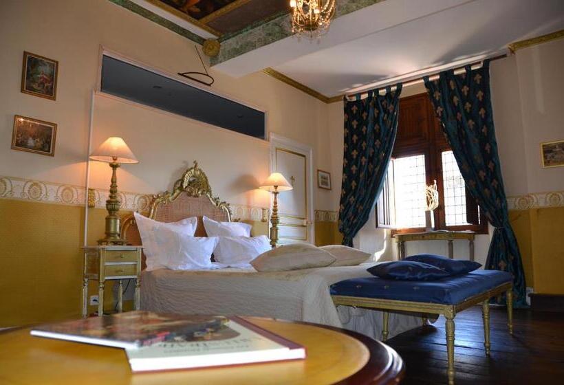 ペンション La Tour Du Lion