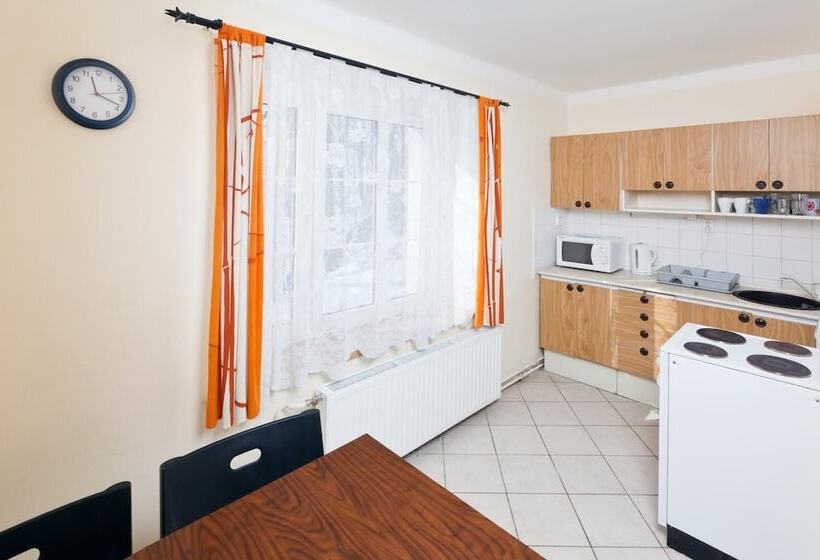 پانسیون Pytloun Penzion Zelený Háj