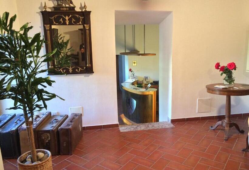 بنسيون Relais Palazzo Lodron