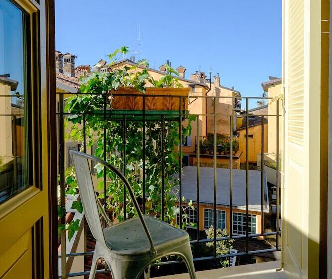 Petronilla Hotel In Bergamo