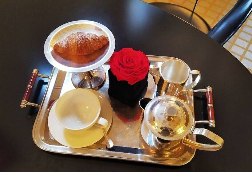 Petronilla Hotel In Bergamo