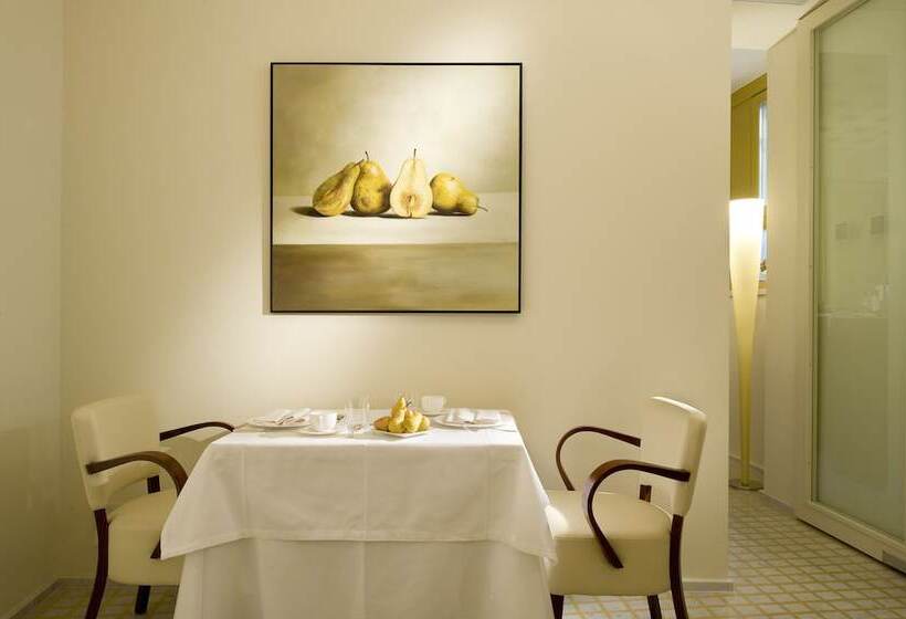 Petronilla Hotel In Bergamo