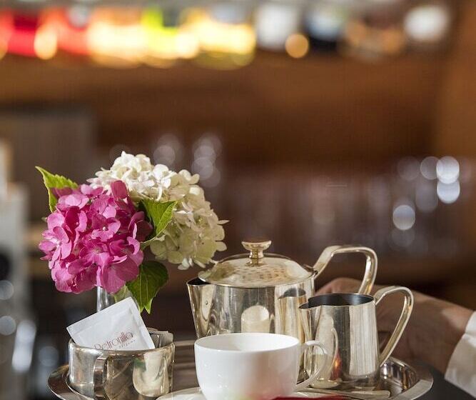 Petronilla Hotel In Bergamo