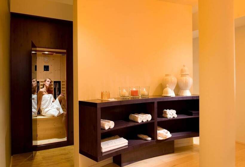 Petronilla Hotel In Bergamo