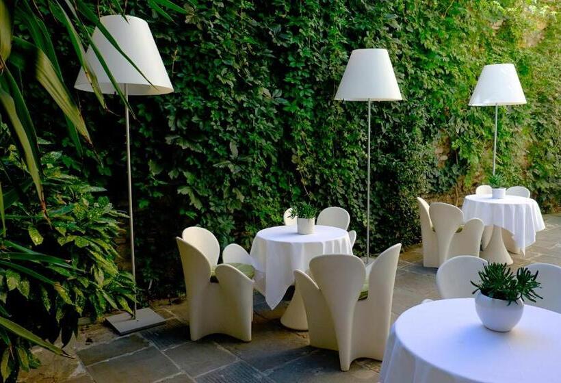 Petronilla Hotel In Bergamo