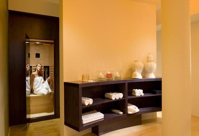 Petronilla Hotel In Bergamo