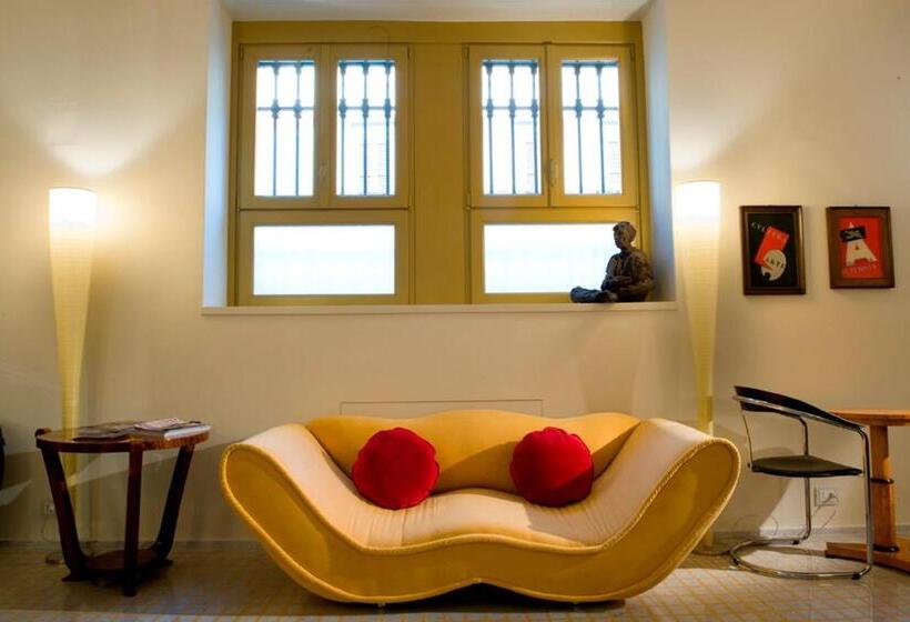 Petronilla Hotel In Bergamo