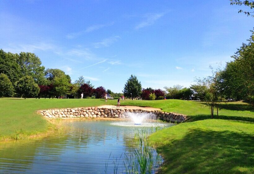 レジデンス Strandgrün Golf  & Spa Resort