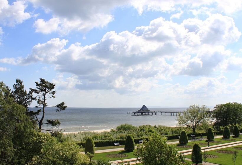 Strandhotel Ostseeblick