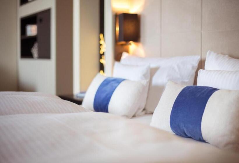 Strandhotel Ostseeblick