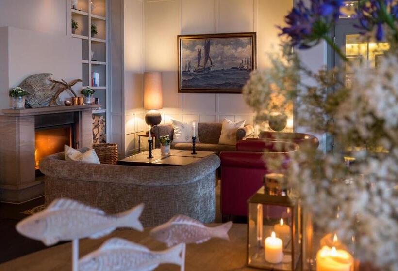 Strandhotel Ostseeblick