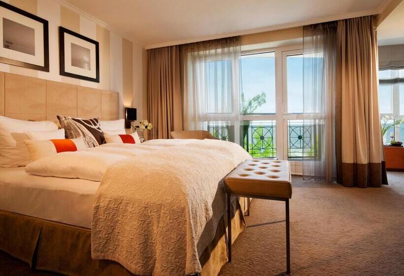 Strandhotel Ostseeblick