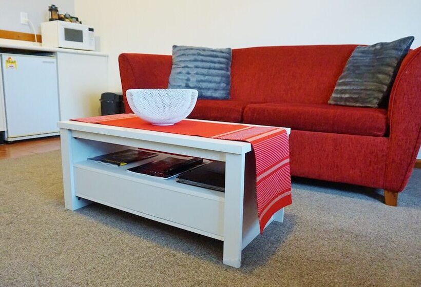 The Esplanade Motel & Conference Centre