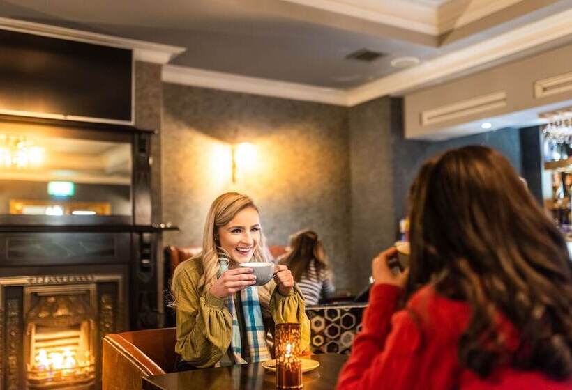 The Villa Rose Hotel & V Spa