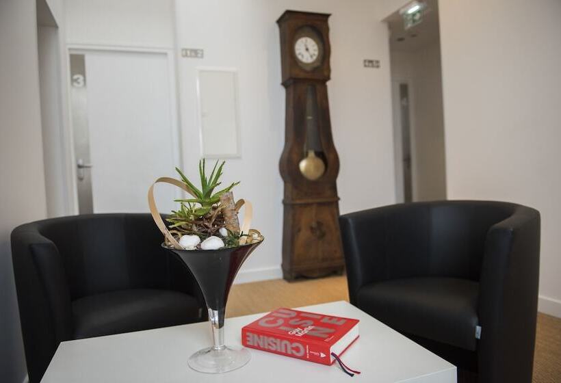 酒店 Hôtel Restaurant La Belle Epoque