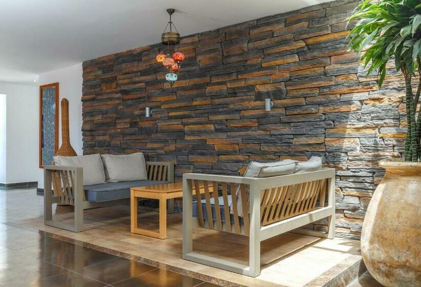 酒店 Lindos Gardens Resort Complex