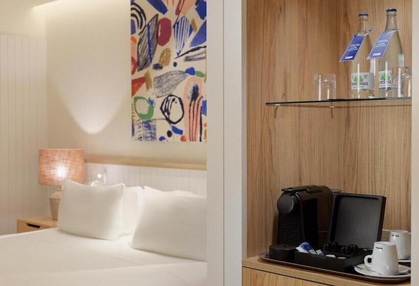 هتل H10 Croma Malaga