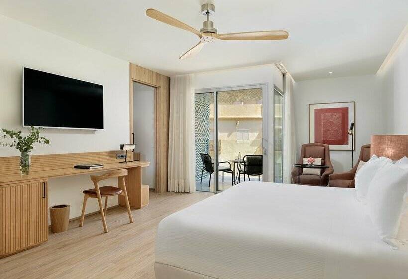 هتل H10 Croma Malaga