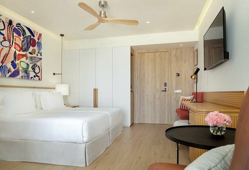 هتل H10 Croma Malaga