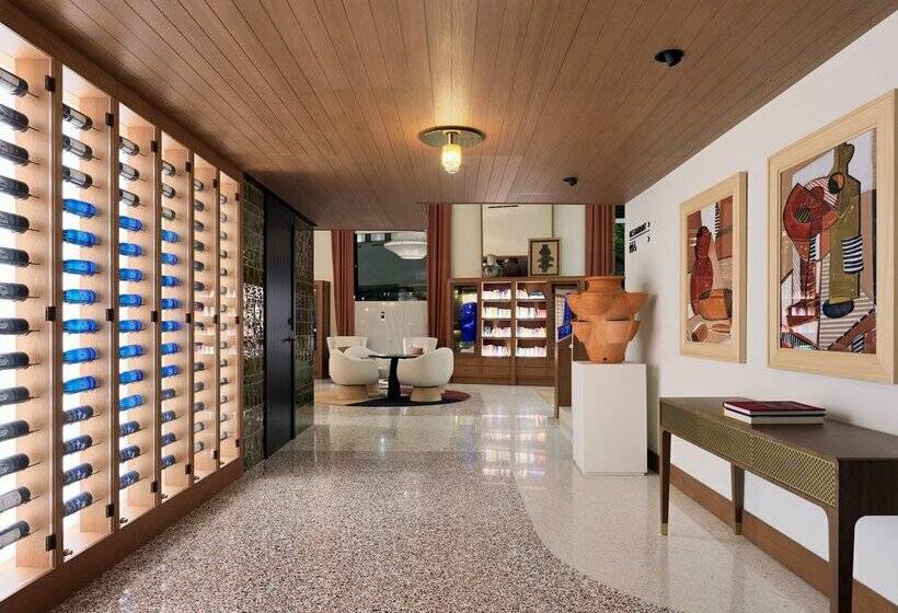 هتل H10 Croma Malaga