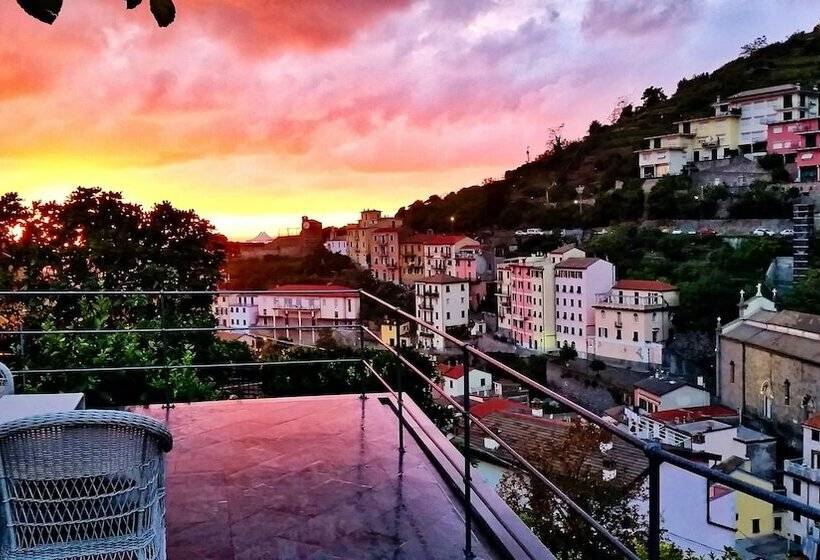 Cinqueterre Residence