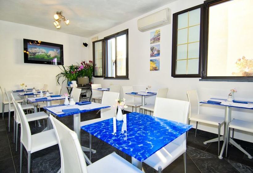 Cinqueterre Residence